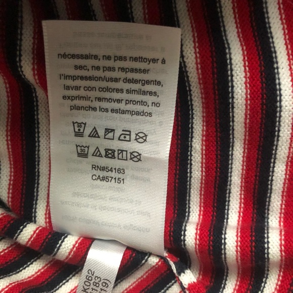 NWT Tommy Hilfiger Women’s Striped Pullover . - Picture 11 of 11